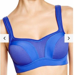 Chantelle sports bra 30F (new, without tag)